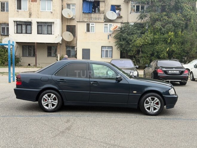 Mercedes C 200 2000, 410,000 km - 2.0 l - Bakı