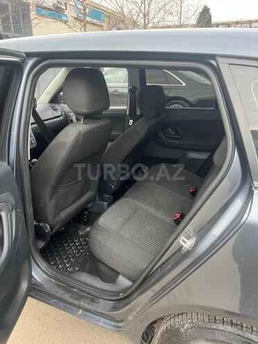 Skoda Fabia 2012, 231,778 km - 1.6 l - Bakı
