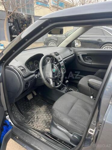 Skoda Fabia 2012, 231,778 km - 1.6 l - Bakı