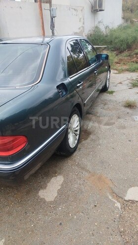 Mercedes E 240 1998, 370,000 km - 2.4 l - Bakı