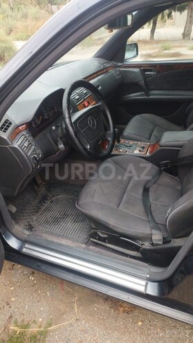 Mercedes E 240 1998, 370,000 km - 2.4 l - Bakı
