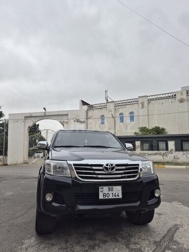 Toyota Hilux 2007, 260,000 km - 3.0 l - Bakı