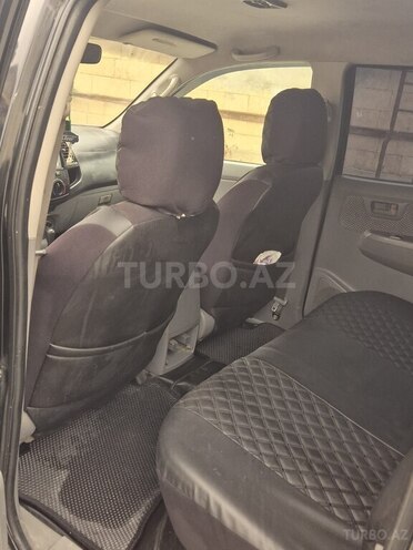Toyota Hilux 2007, 260,000 km - 3.0 l - Bakı
