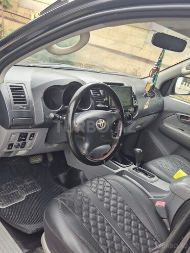 Toyota Hilux 2007, 260,000 km - 3.0 l - Bakı