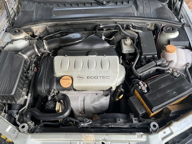 Opel Vectra 1999, 240,000 km - 1.8 l - Bakı