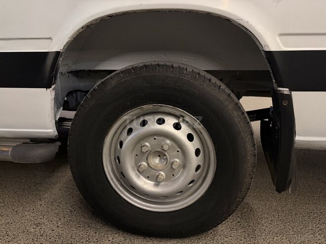 Mercedes Sprinter 313 2000, 432,000 km - 2.5 л - Şirvan