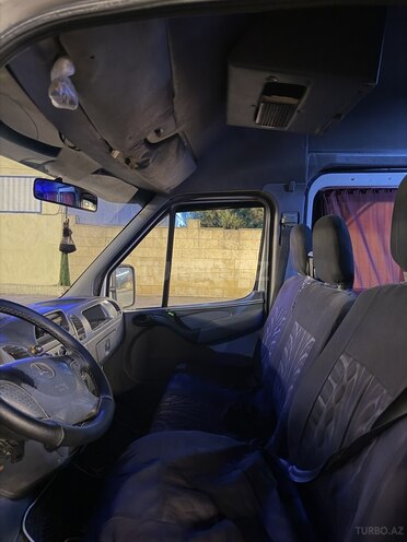 Mercedes Sprinter 313 2000, 432,000 km - 2.5 л - Şirvan