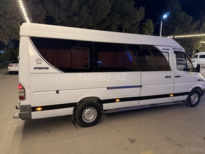 Mercedes Sprinter 313 2000, 432,000 km - 2.5 л - Şirvan