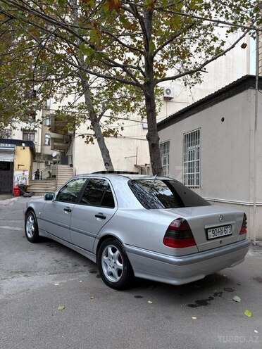 Mercedes C 180 1999, 580,000 km - 1.8 l - Bakı