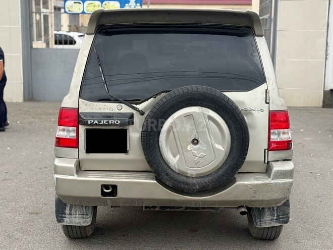 Mitsubishi Pajero io 1999, 214,168 km - 1.8 l - Sumqayıt