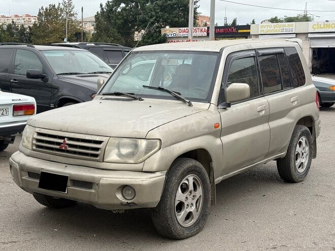 Mitsubishi Pajero io 1999, 214,168 km - 1.8 l - Sumqayıt