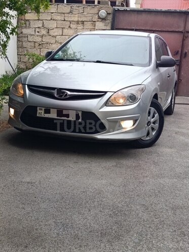 Hyundai i30 2010, 317,000 km - 1.4 l - Bakı