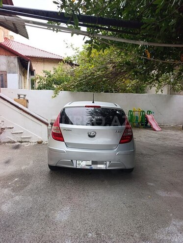 Hyundai i30 2010, 317,000 km - 1.4 l - Bakı
