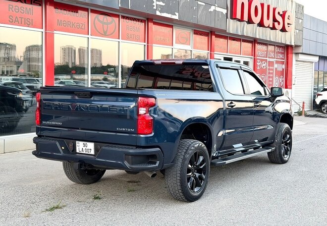 Chevrolet Silverado 2023, 12,500 km - 2.7 l - Bakı