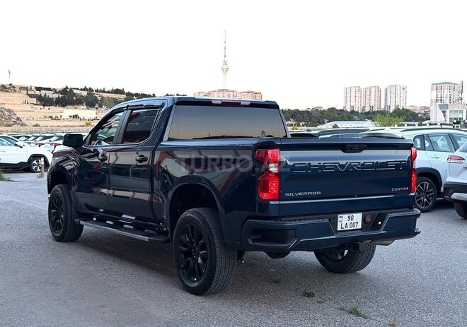 Chevrolet Silverado 2023, 12,500 km - 2.7 l - Bakı