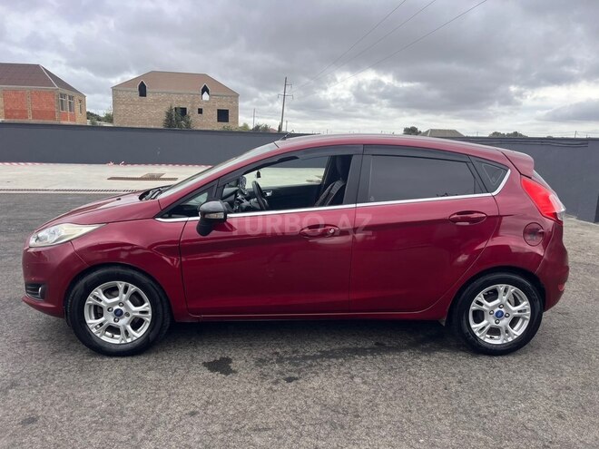 Ford Fiesta 2014, 140,000 km - 1.6 l - Bakı