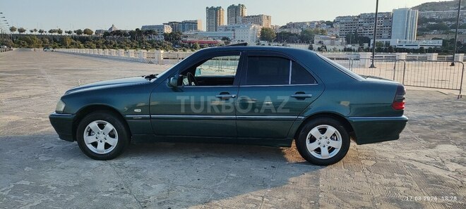 Mercedes C 200 1999, 453,000 km - 2.0 l - Bakı