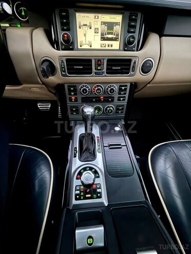 Land Rover Range Rover 2009, 251,000 km - 5.0 l - Quba