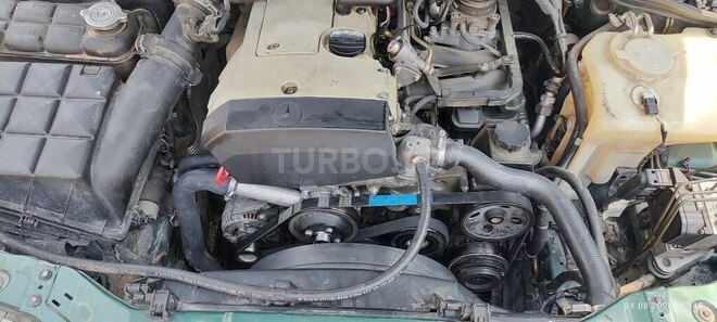 Mercedes C 200 1999, 453,000 km - 2.0 l - Bakı