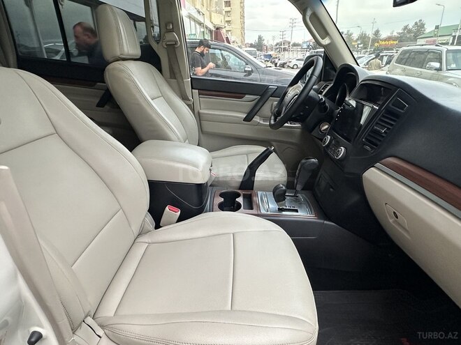 Mitsubishi Pajero 2008, 198,000 km - 3.0 l - Xırdalan
