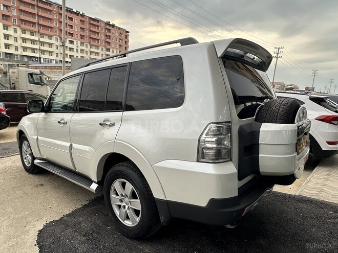 Mitsubishi Pajero 2008, 198,000 km - 3.0 l - Xırdalan