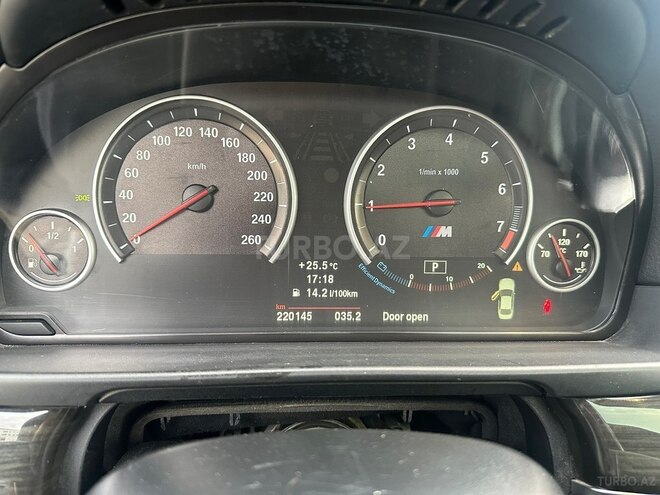 BMW 528 2013, 220,000 km - 2.0 л - Bakı