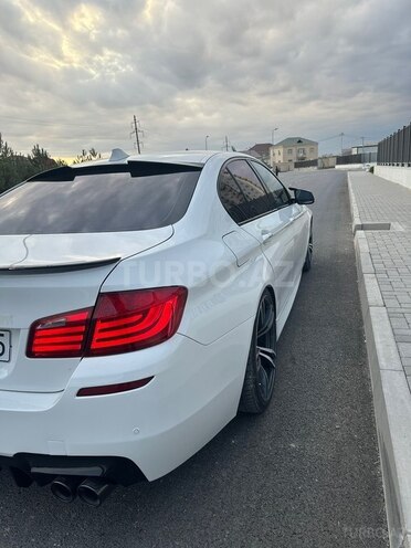 BMW 528 2013, 220,000 km - 2.0 л - Bakı