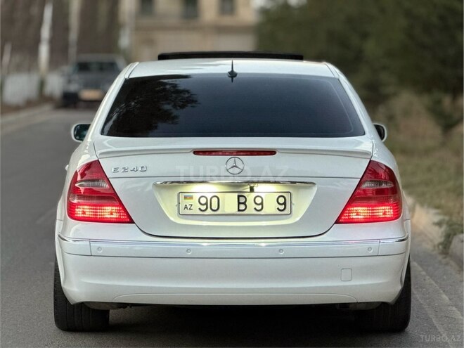 Mercedes E 240 2003, 282,000 km - 2.6 л - Bakı