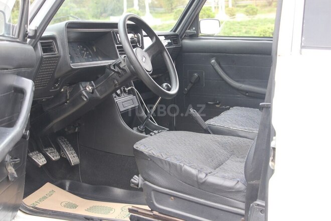 LADA (VAZ) 2107 2008, 82,560 km - 1.6 l - Yevlax