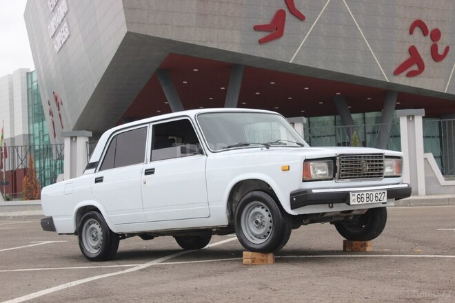 LADA (VAZ) 2107 2008, 82,560 km - 1.6 l - Yevlax