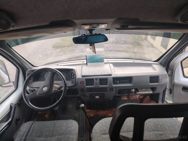GAZ Sobol 2002, 90,000 km - 2.3 l - Şəki