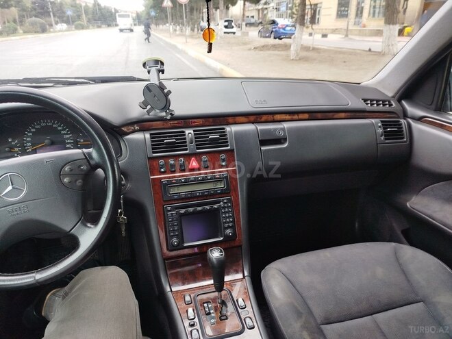 Mercedes E 270 2000, 489,535 km - 2.7 l - Sumqayıt