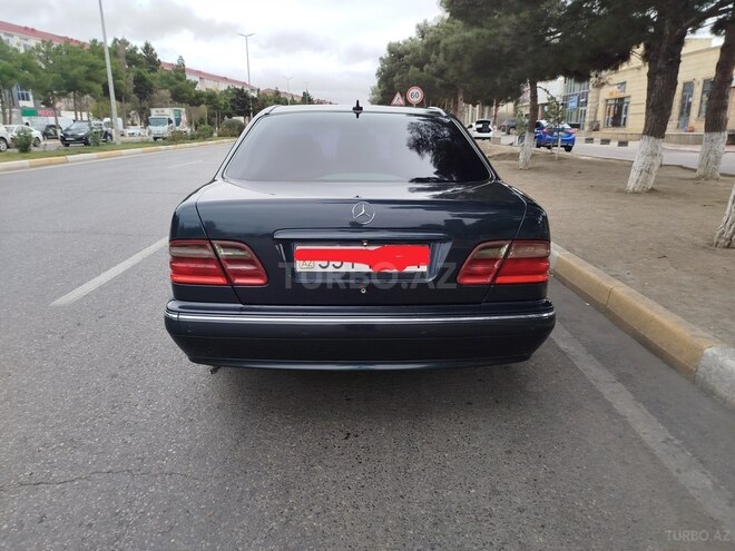 Mercedes E 270 2000, 489,535 km - 2.7 l - Sumqayıt