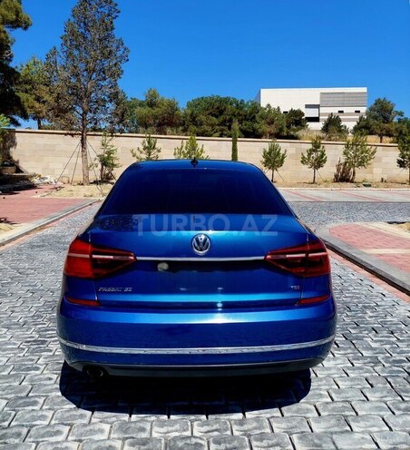 Volkswagen Passat 2016, 144,000 km - 1.8 л - Bakı