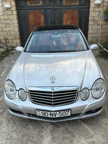 Mercedes E 220 2003, 360,000 km - 2.2 л - Bakı