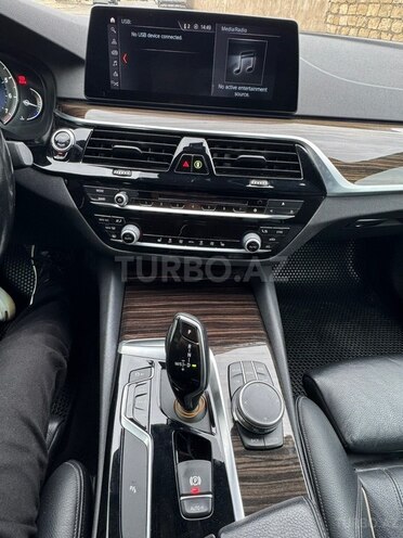 BMW 530 2018, 187,000 km - 2.0 л - Bakı