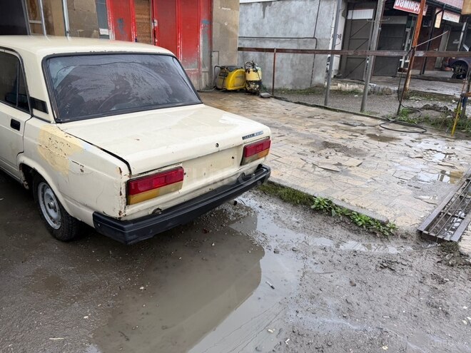 LADA (VAZ) 2107 1984, 555,845 km - 1.5 л - Quba