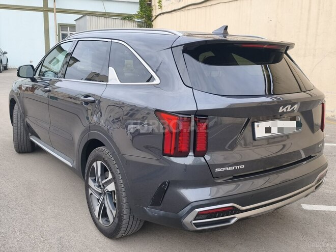 Kia Sorento 2023, 121,382 km - 1.6 l - Bakı