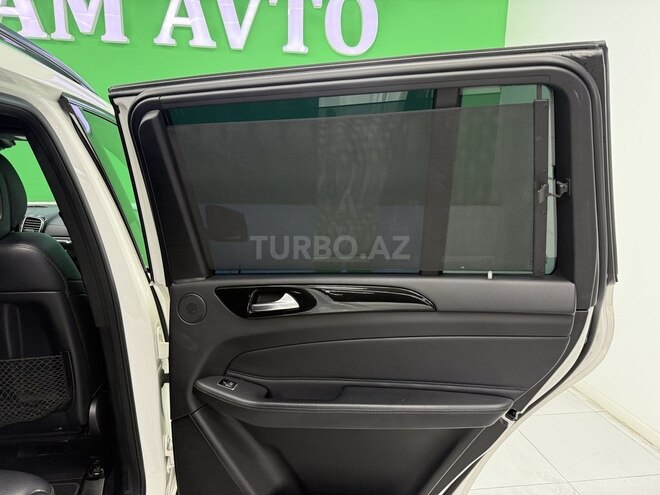 Mercedes GLS 400 4MATIC 2016, 195,300 km - 3.0 l - Bakı