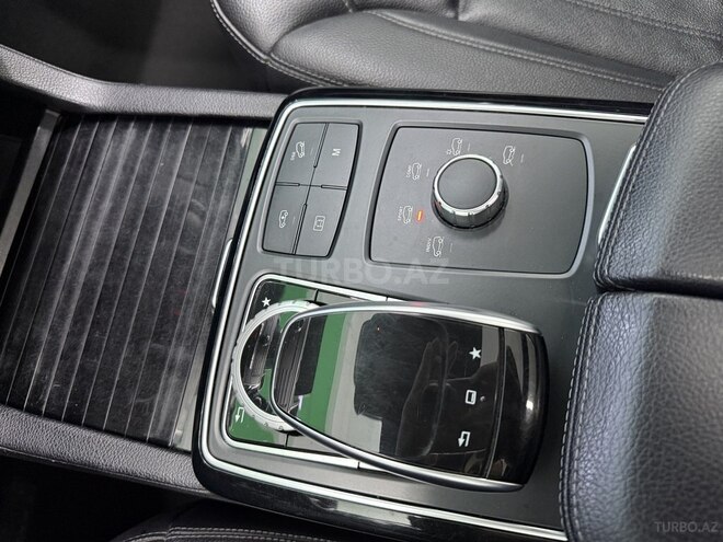 Mercedes GLS 400 4MATIC 2016, 195,300 km - 3.0 l - Bakı