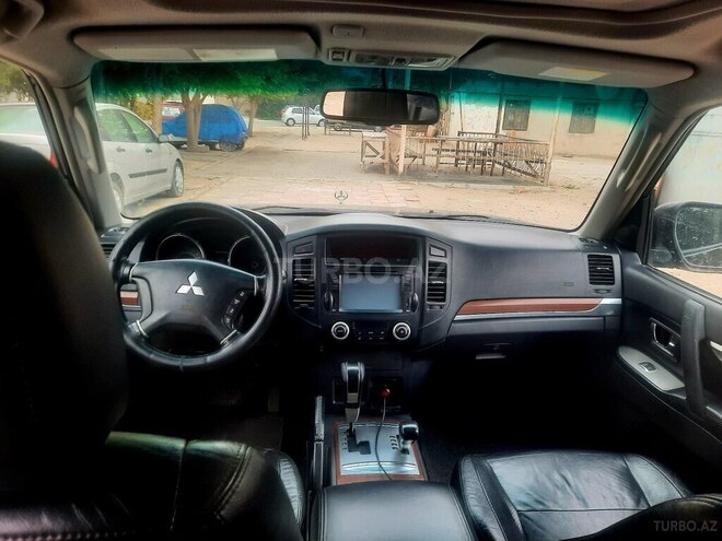 Mitsubishi Pajero 2008, 465,000 km - 3.0 л - Xırdalan