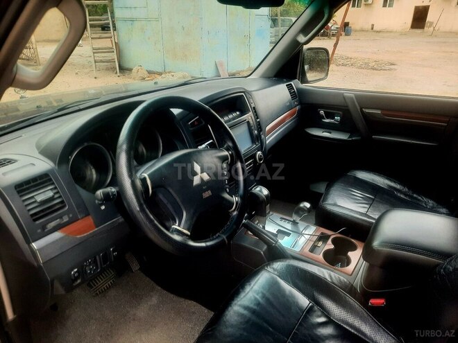 Mitsubishi Pajero 2008, 465,000 km - 3.0 л - Xırdalan