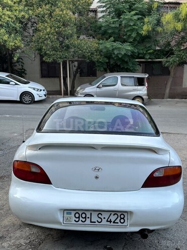 Hyundai Elantra 1996, 638,000 km - 2.0 l - Bakı
