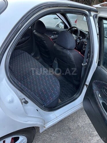 Hyundai Elantra 1996, 638,000 km - 2.0 l - Bakı