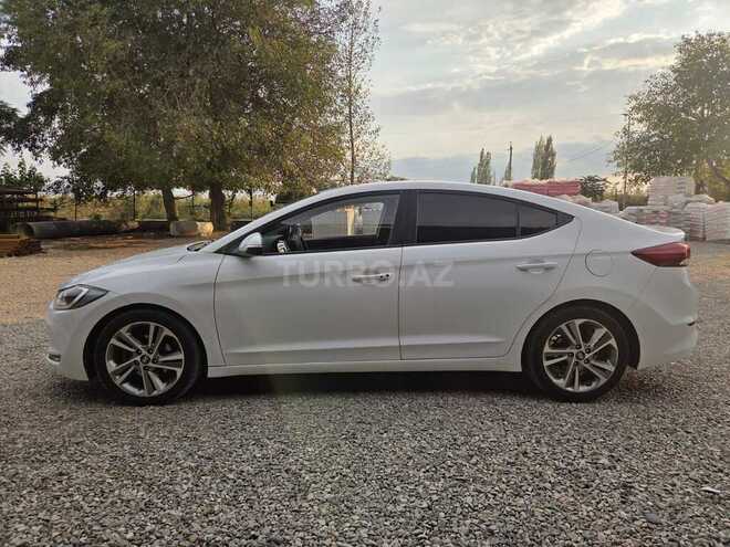 Hyundai Avante 2017, 230,000 km - 1.6 l - Sabirabad