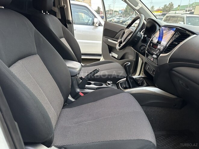 Mitsubishi L200 2023, 68,000 km - 2.4 l - Xırdalan