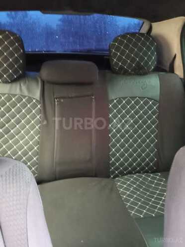 Opel Astra 1998, 262,300 km - 2.0 л - Qax