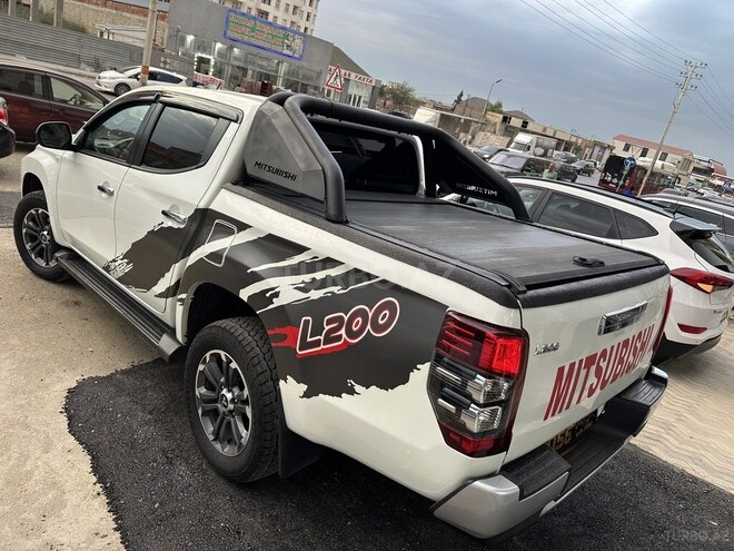 Mitsubishi L200 2023, 68,000 km - 2.4 l - Xırdalan