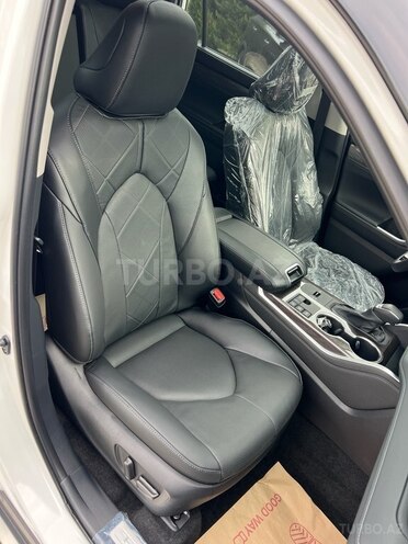 Toyota Highlander 2025, 1,452 km - 2.5 l - Lənkəran