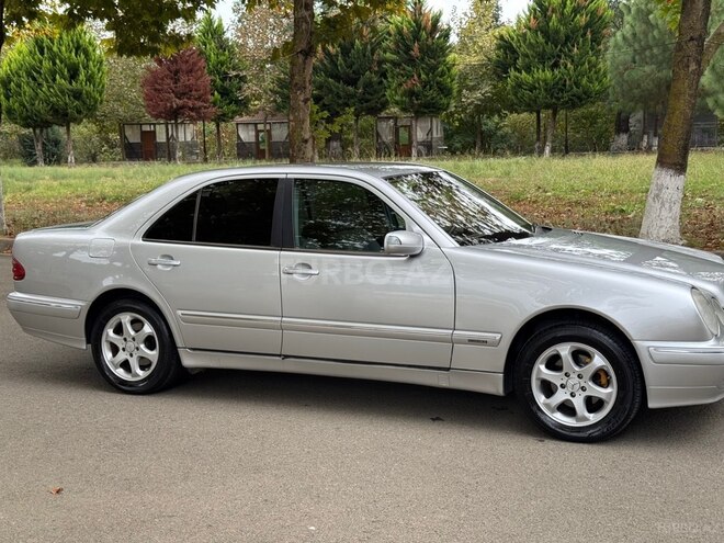 Mercedes E 200 2001, 298,000 km - 2.0 l - Masallı